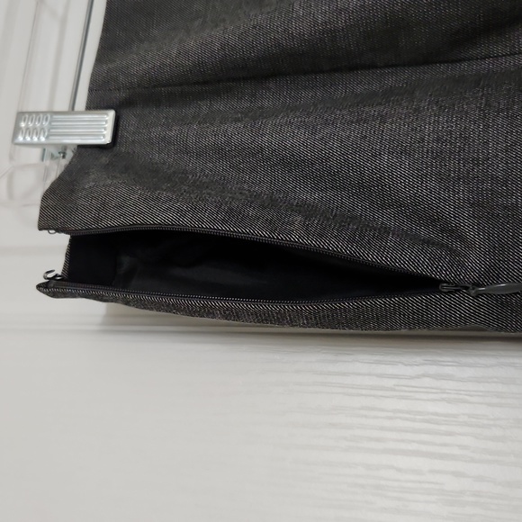 Gap pleated skirt, sz 12 - Picture 6 of 10